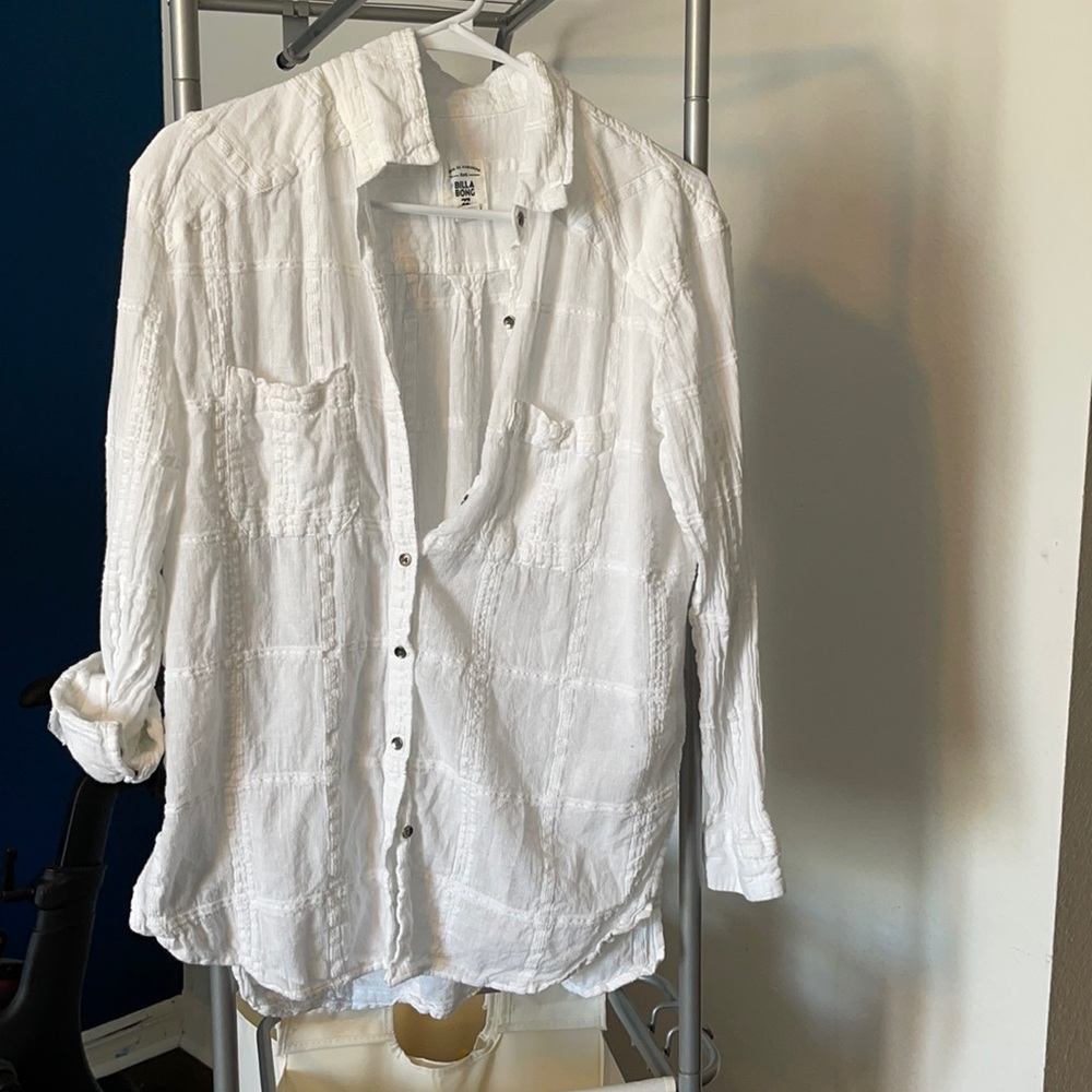 Beachy long sleeve button up